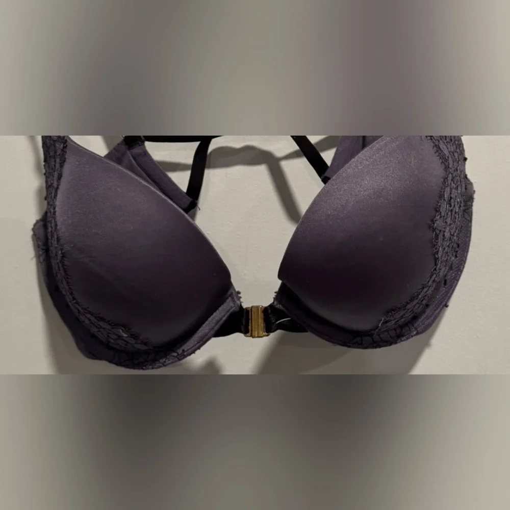 Victoria's Secret Very Sexy Push up strappy front closure bra mauve romantic 32C - Picture 2 of 4